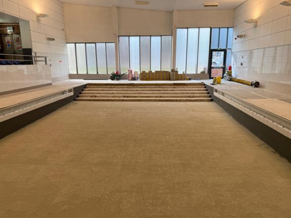 Teaching Pool Pic 1.-3