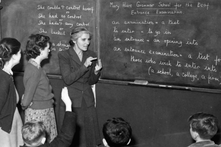 ldbcm.2014.290.1 Blanche Neville School Philip Lane Senior school c1940s (1)-2