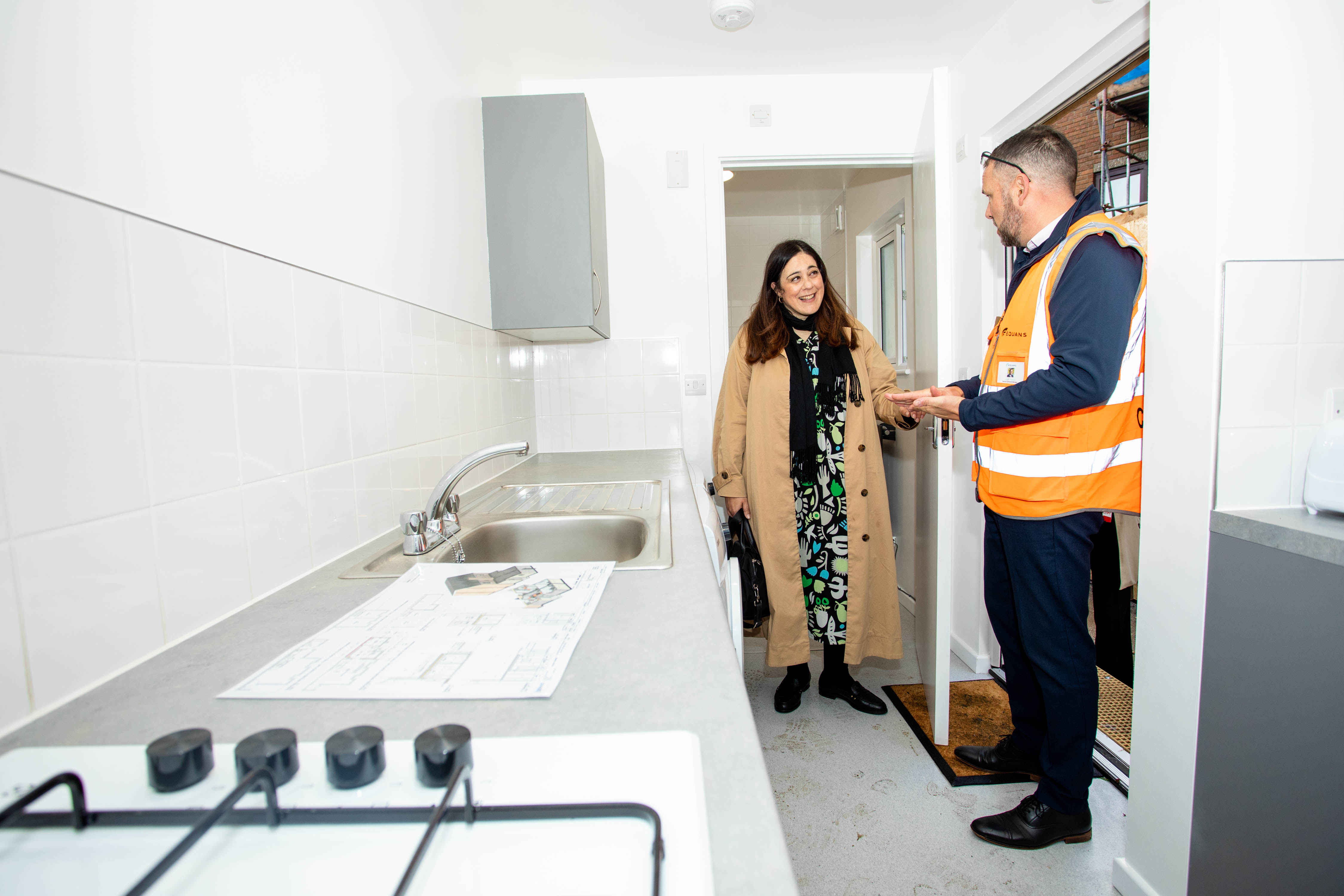 Leader of the council, Peray Ahmet visits the Noel Park estate